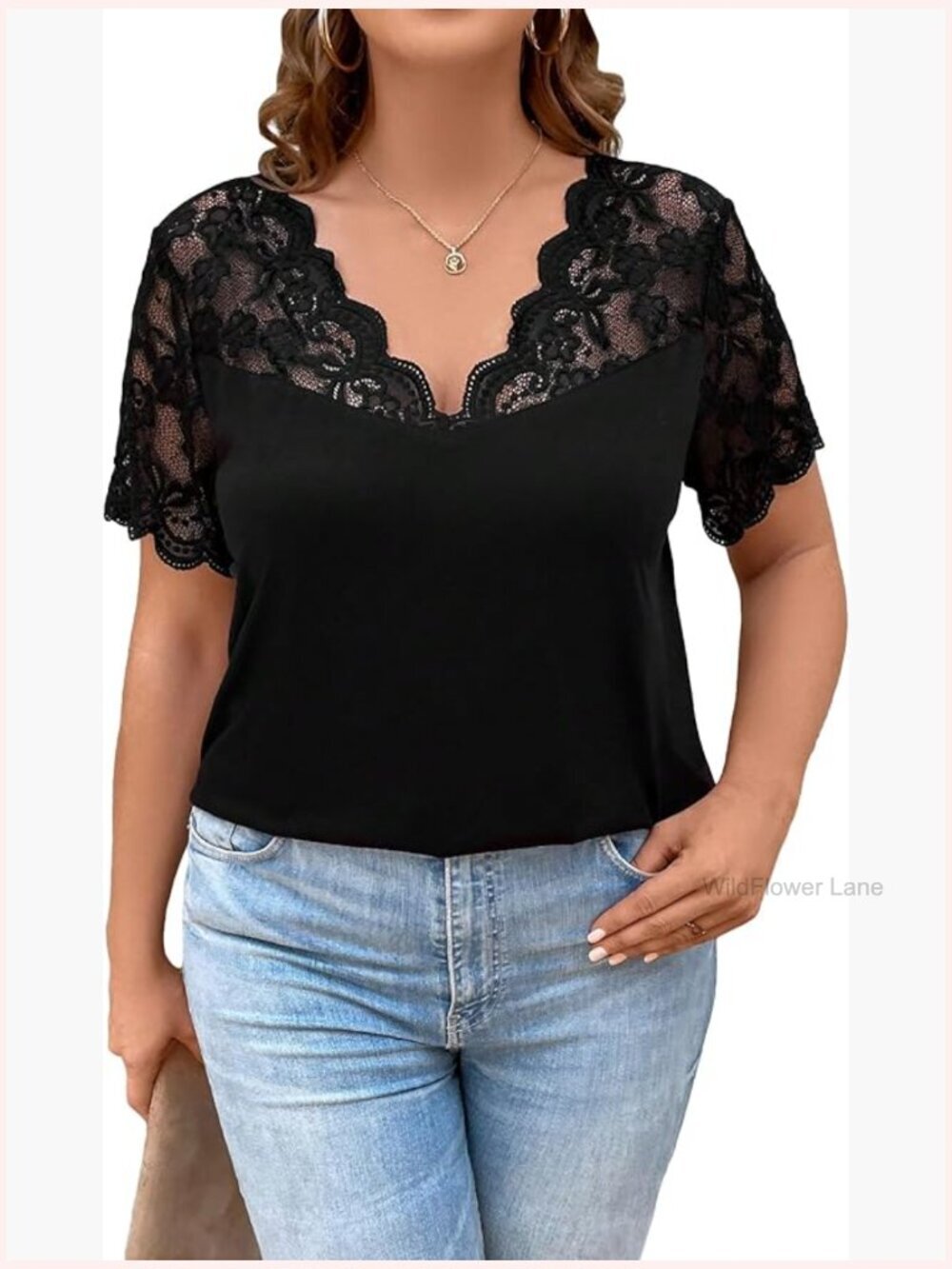 Plus Size Lace Scallop V Neck Short Sleeve Blouse Top
